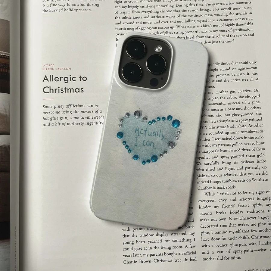 Phone Cases You Can Design - 반짝이는 하트 디자인과 'Actually I Can'